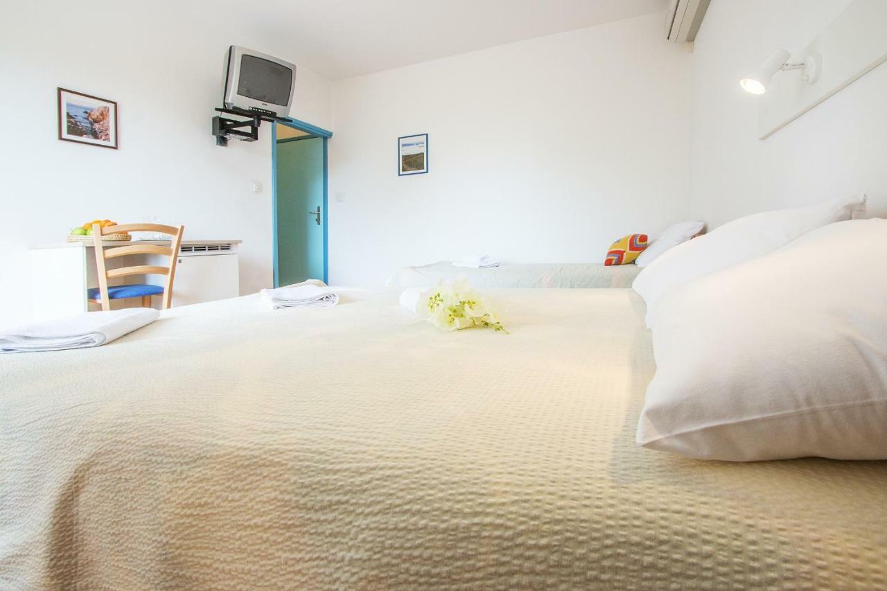 Pansion Oliva Hotell Krnica Eksteriør bilde