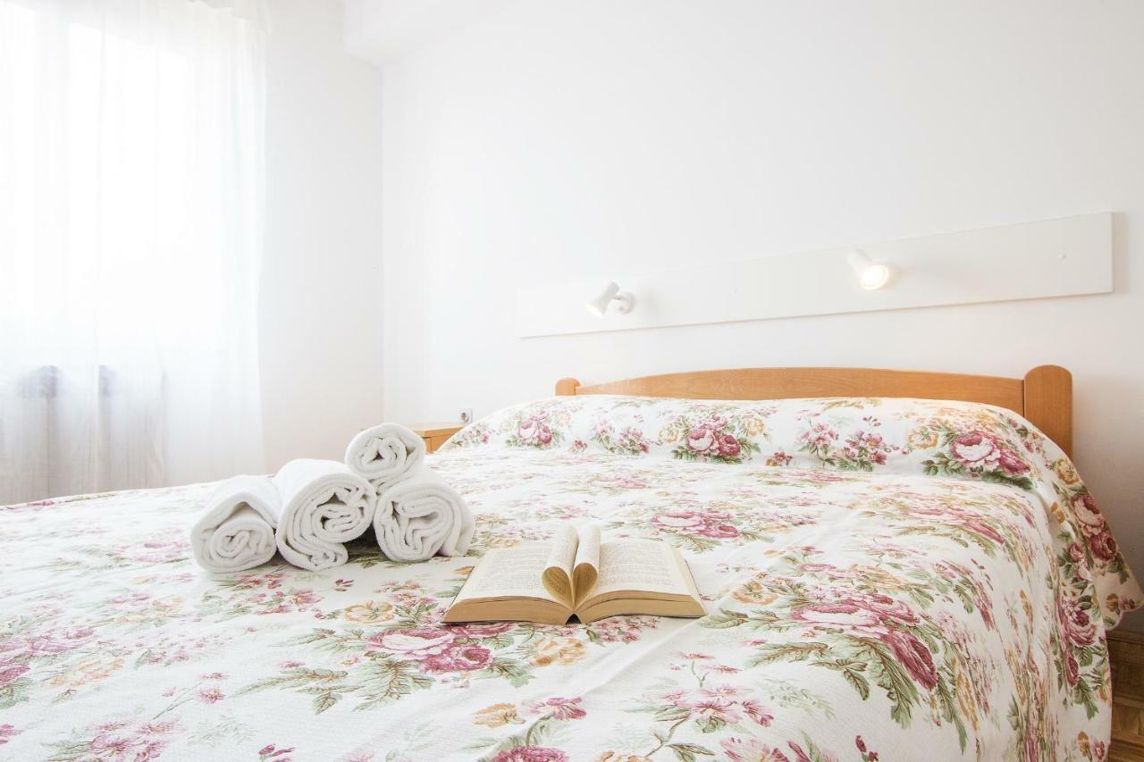Pansion Oliva Hotell Krnica Eksteriør bilde