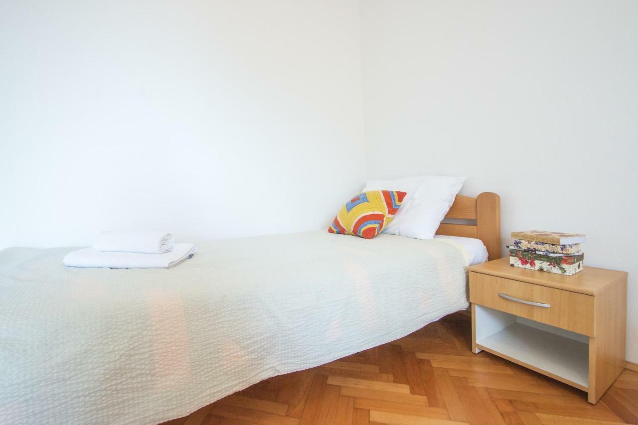 Pansion Oliva Hotell Krnica Eksteriør bilde